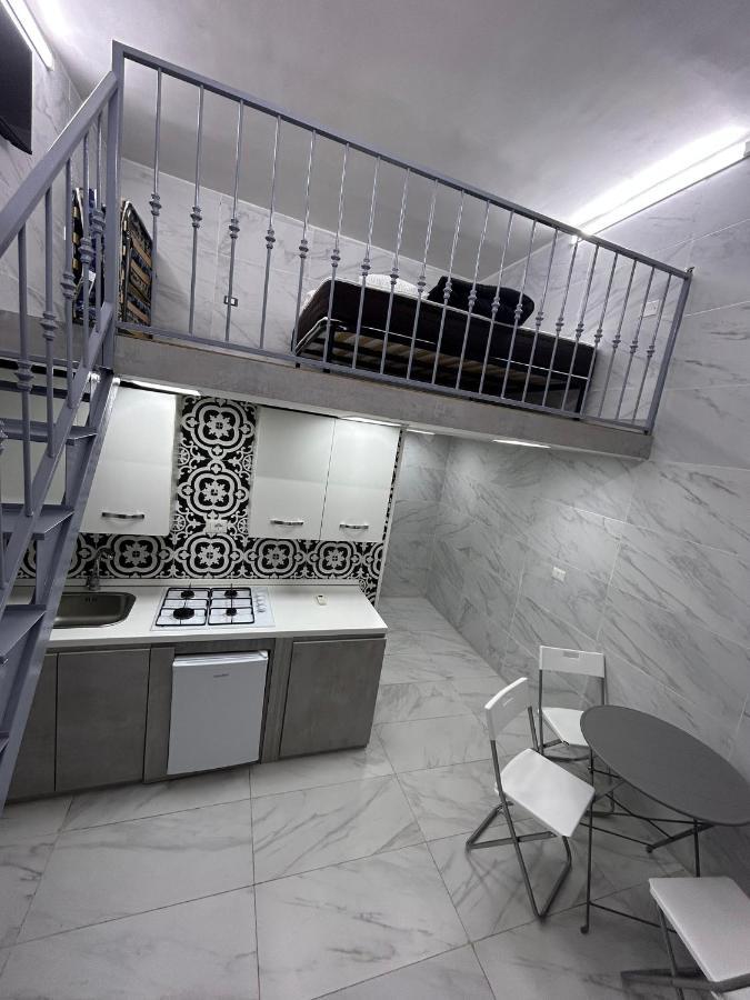Mini House Vicoletto Pontenuovo 41 Apartment Naples Exterior photo